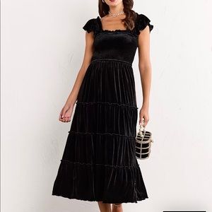 Women’s Large Black Velvet Tiered MIDI Dress
